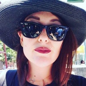Meet your Posher, Marina